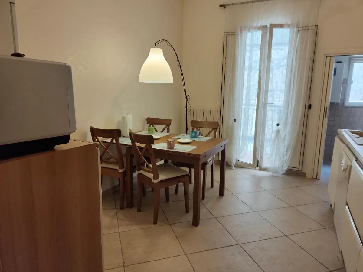 La Maison D'Angeline Bari Apartment